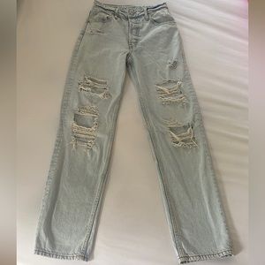 light wash boyfriend jeans